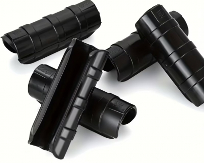 Greenhouse plastic clips